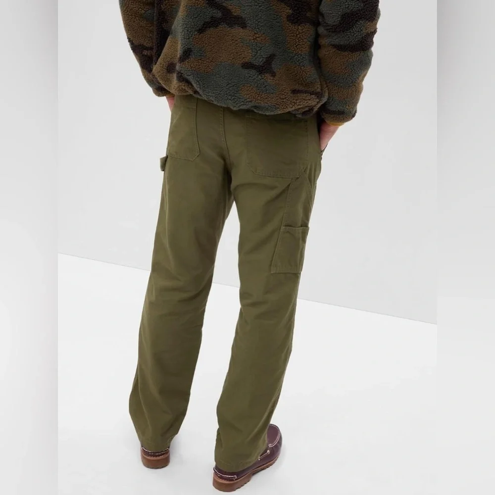 - GAP CARPENTER PAnts MEN'S SIZE 31x32 NWT